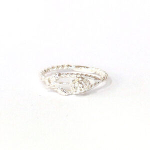 Anello Intrecciato con la rosa di santa rita